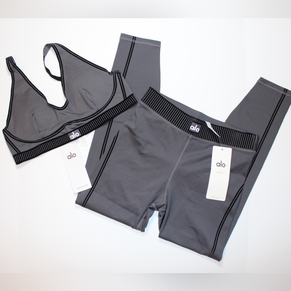 ALO Yoga gray Sports Bra and Leggings Set